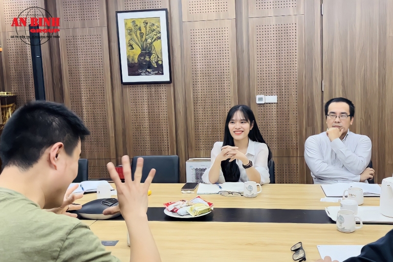 https://anbinhgroup.com.vn Gặp nhà cung cấp thực phẩm đông lạnh